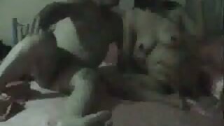 Тинејџер цица кур