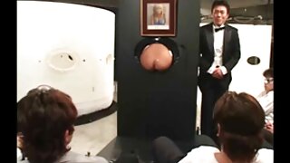 Секс со жешко бебе свртено кон камерата