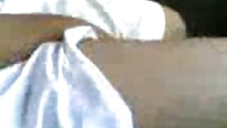 Значи, убавата бринета поранешна девојка му се предаде на курот и прифати да го направи ова видео