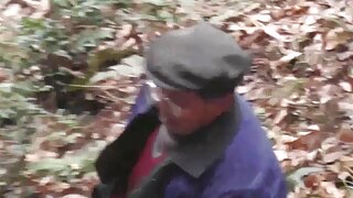 Голи, слатки и задевачки